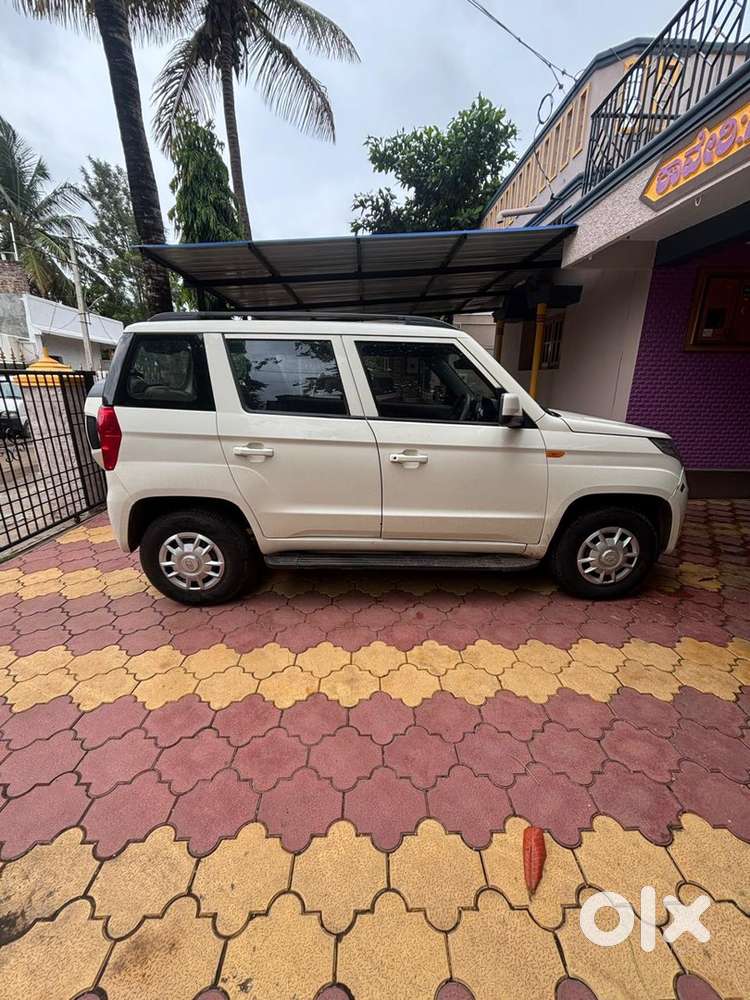 Mahindra Tuv 300 2017