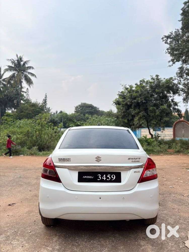 Maruti Suzuki Swift Dzire Zdi Bsiv, 2015, Diesel