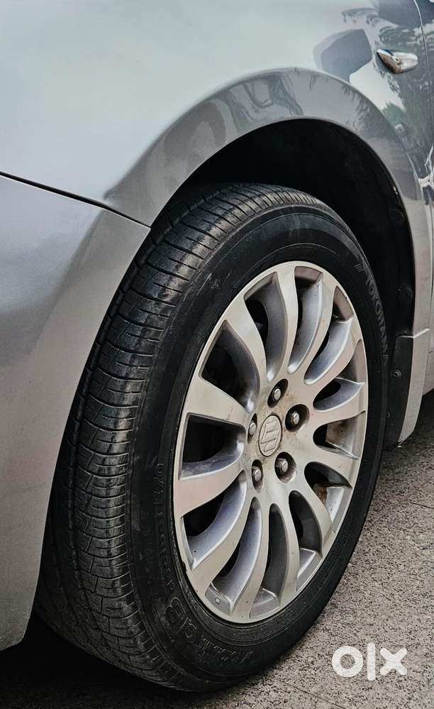Maruti Suzuki Kizashi Cvt, 2011, Petrol