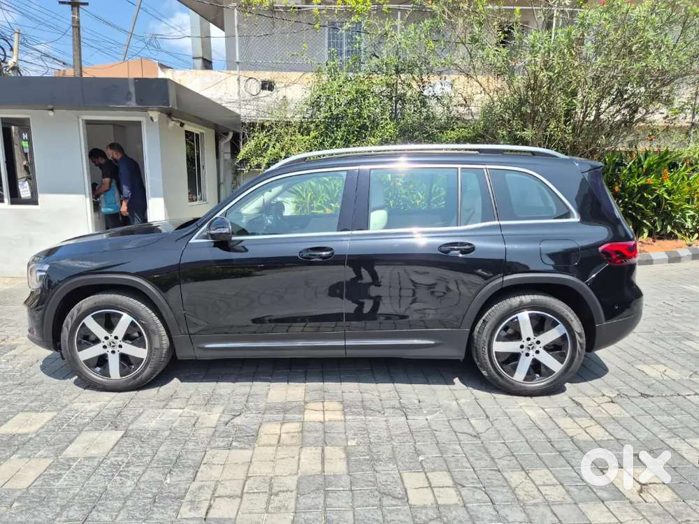 Mercedes-benz Glb Petrol 9000 Km Driven