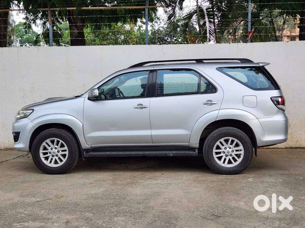 Toyota Fortuner 3.0 4x2 Mt, 2013, Diesel