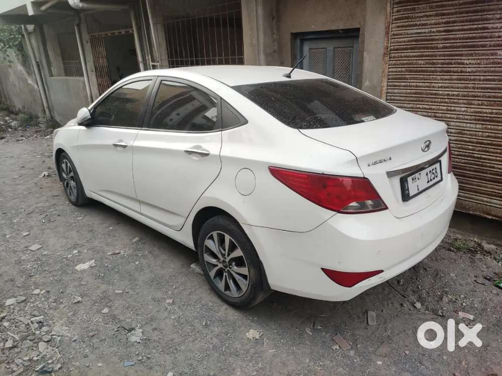 Hyundai Verna Crdi 2015 Diesel Automatic