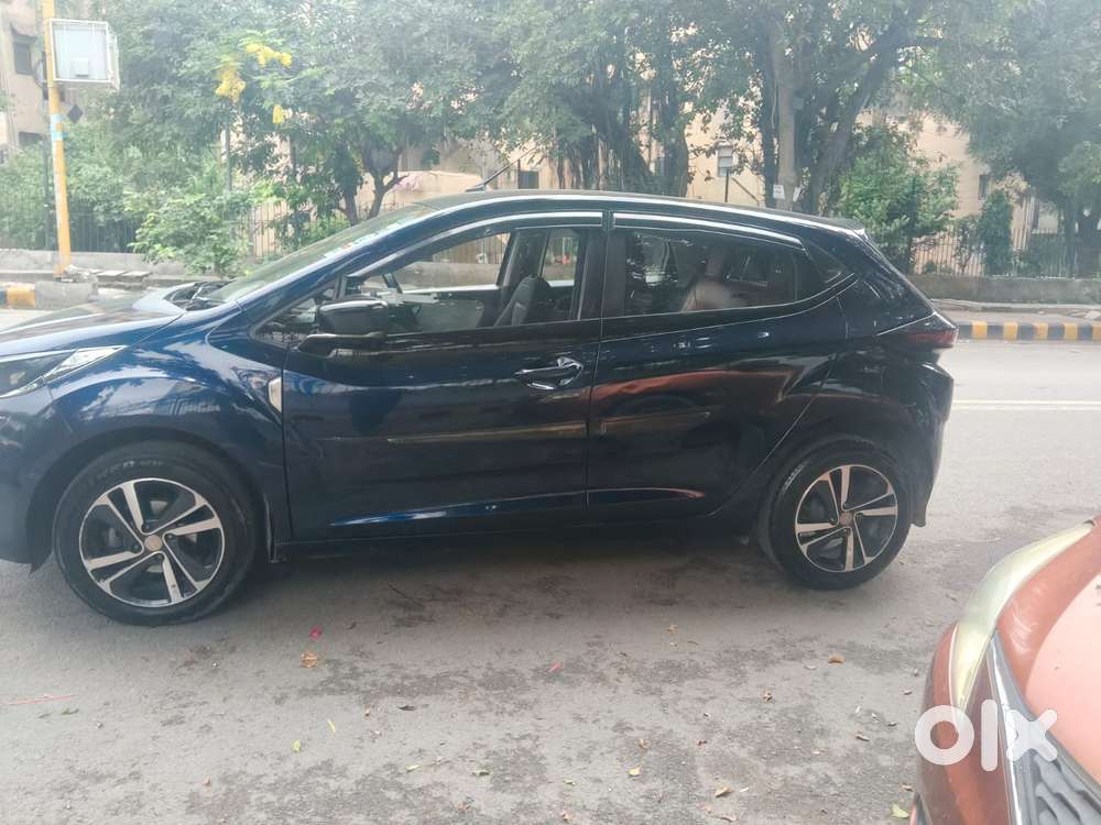 Tata Altroz Xz, 2023, Petrol