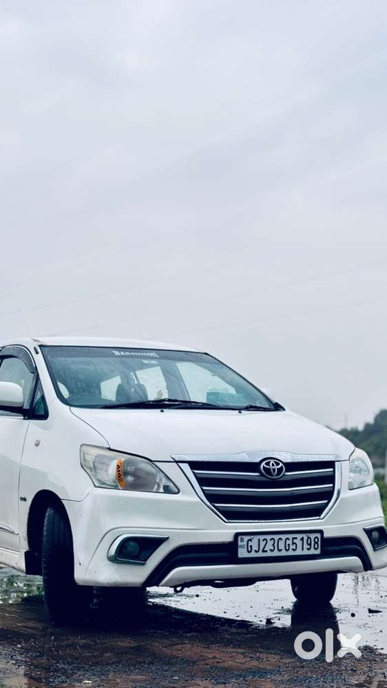 Toyota Innova Diesel 2015