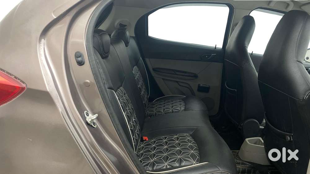 Tata Tiago Xe, 2019, Petrol