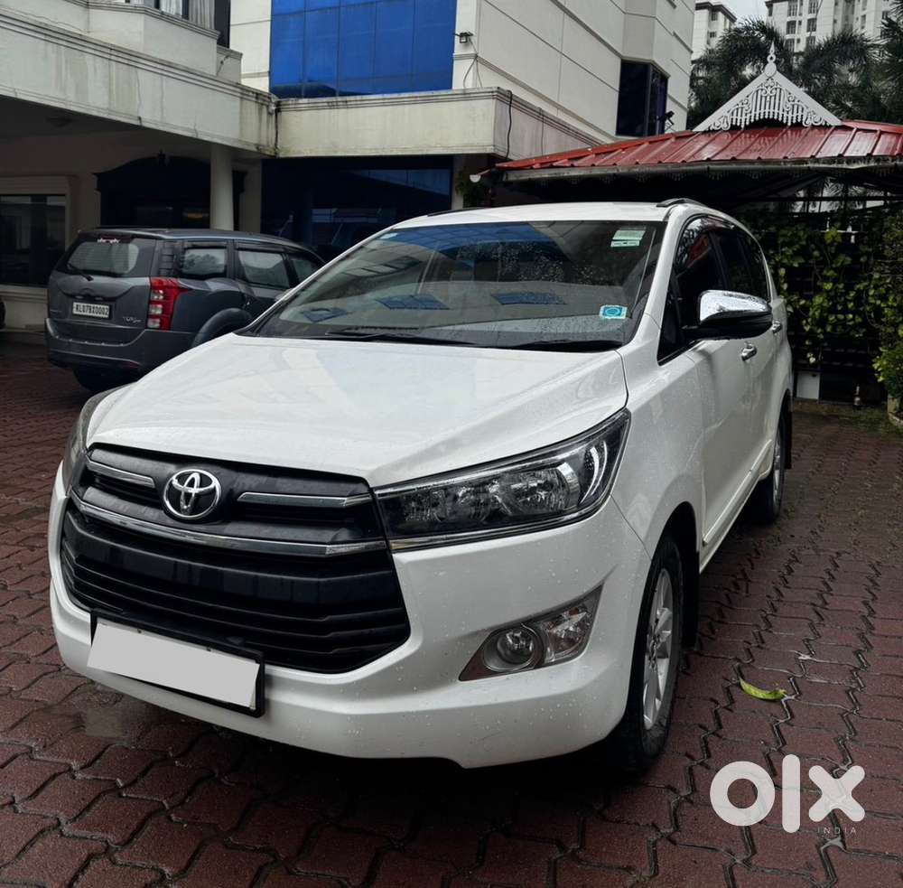 Toyota Innova Crysta 2018