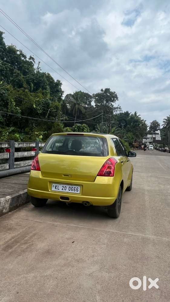 Maruti Suzuki Swift Petrol 2006