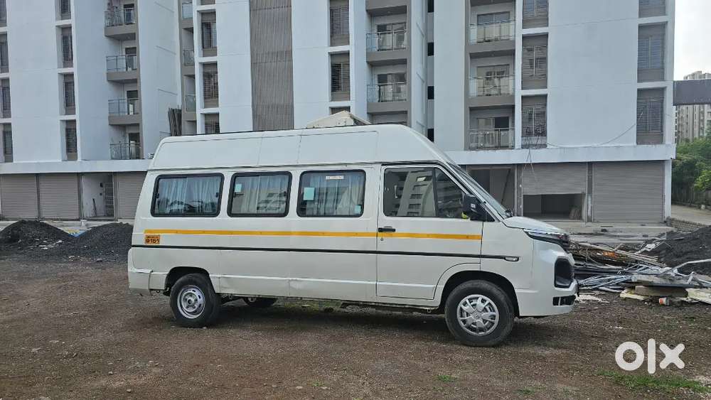 Tata Winger Deluxe 2024