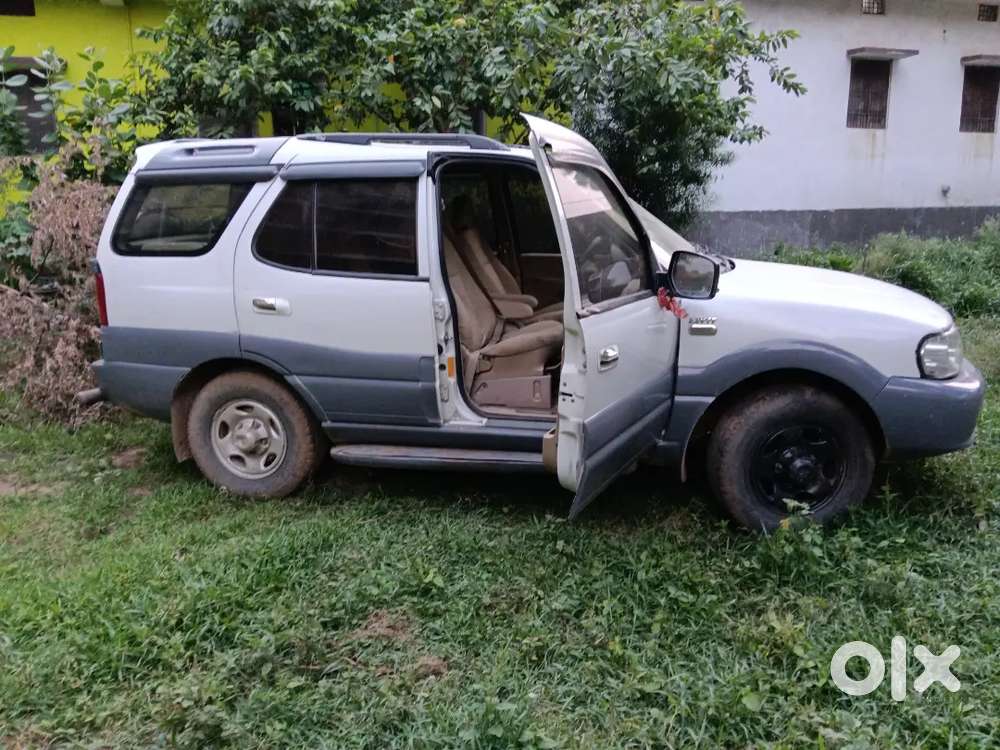 Tata Safari 2012 Diesel 90000 Km Driven