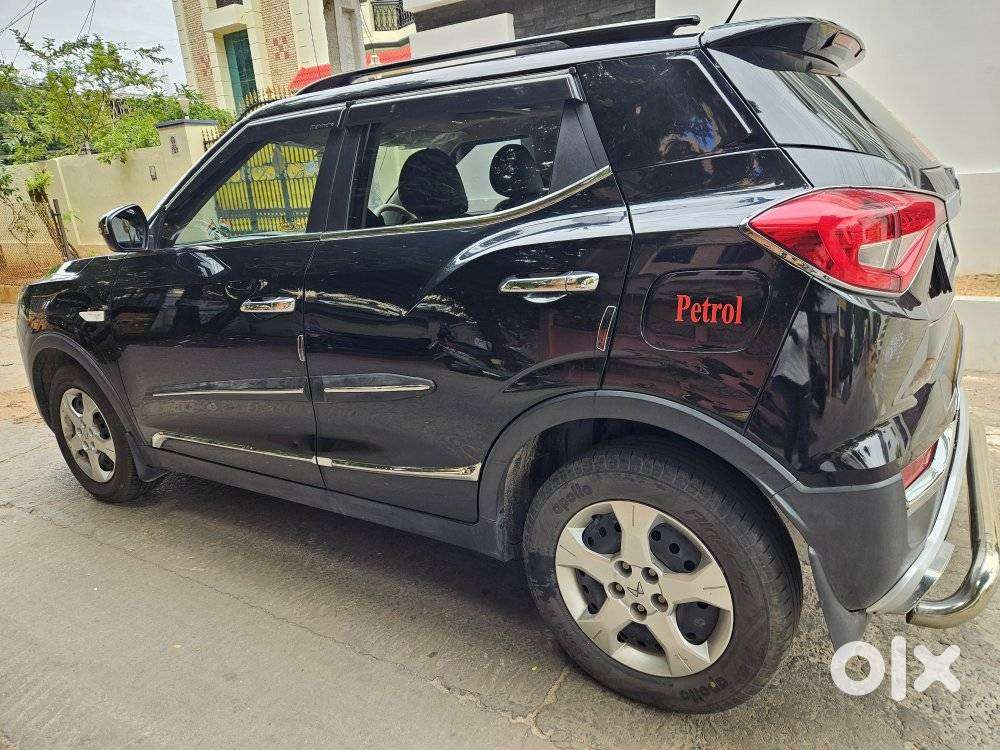 Mahindra Xuv300 W6, 2023, Petrol