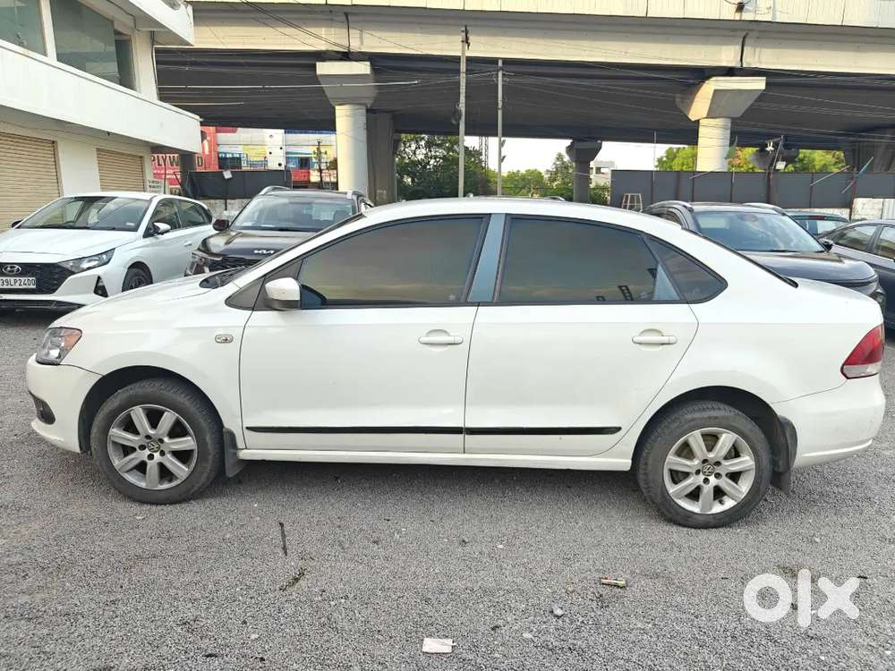 Volkswagen Vento 1.6 Highline 2011  81k Km  Petrol  Excellent Car
