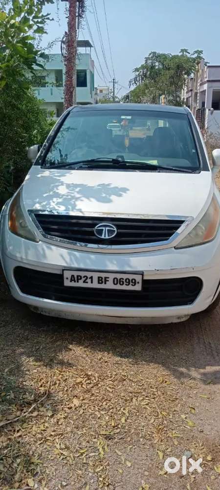 Tata Aria 2011