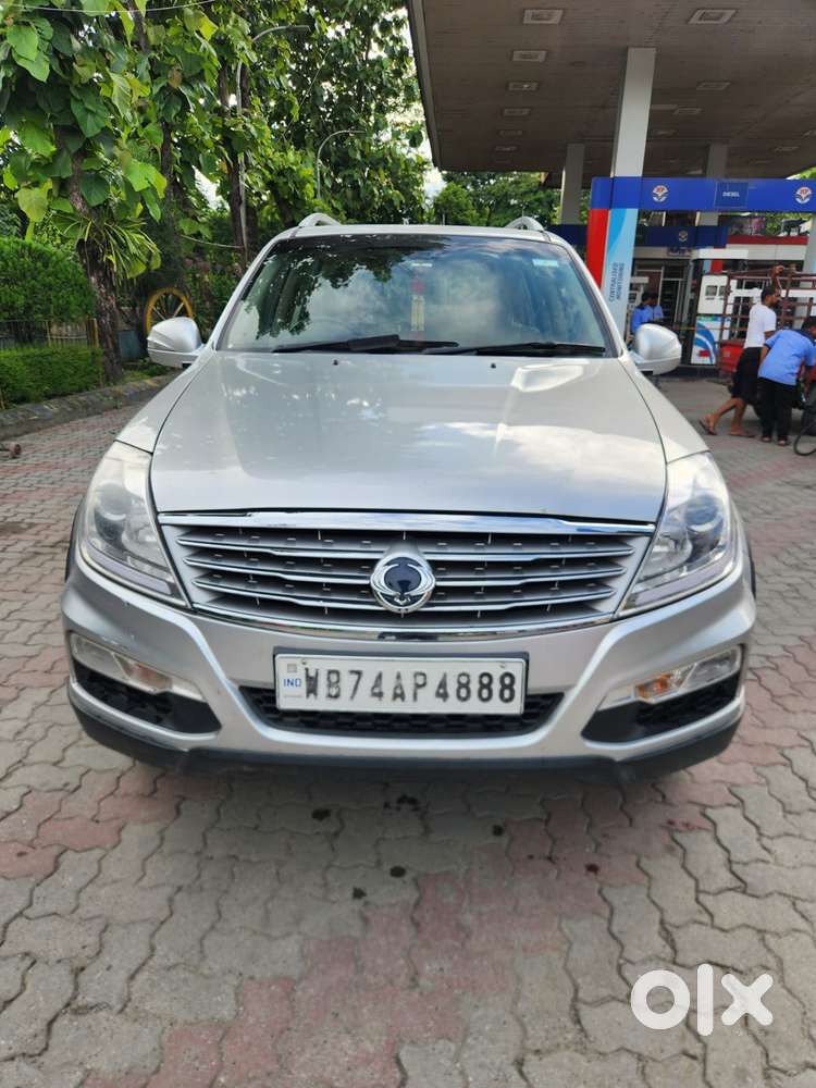 Mahindra Rexton, 2017, Diesel