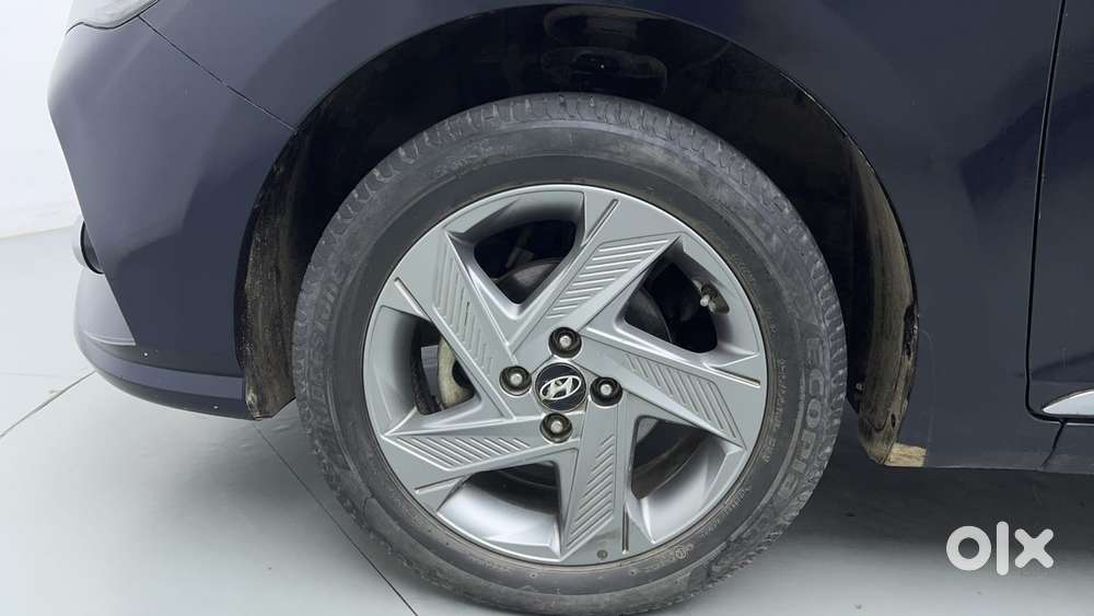 Hyundai Verna 1.5 Sx Vtvt Ivt, 2022, Petrol