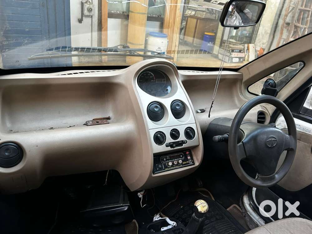 Tata Nano Petrol 2012