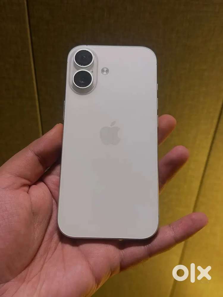 Apple iPhone 17 Used Box + Accessories Included