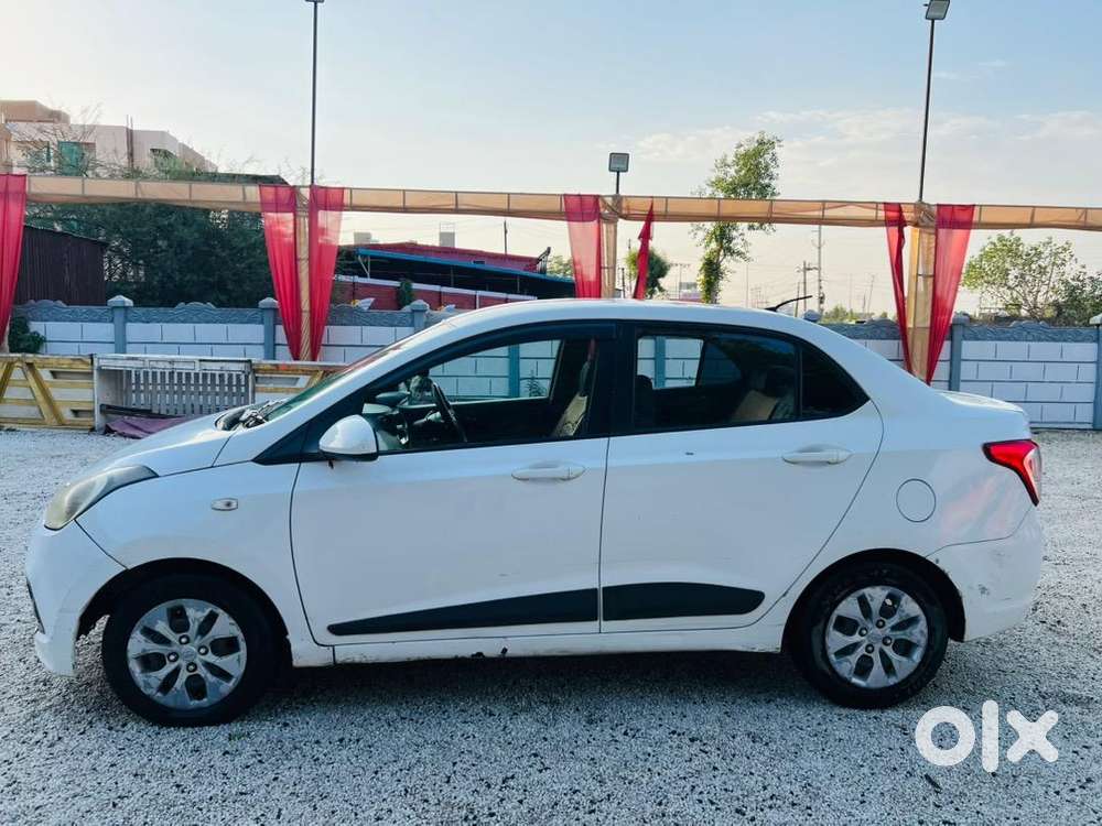 Hyundai Xcent 2016 Diesel Good Condition