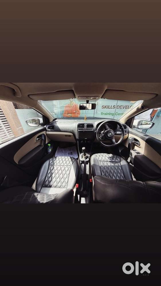 Volkswagen Polo Petrol 2011