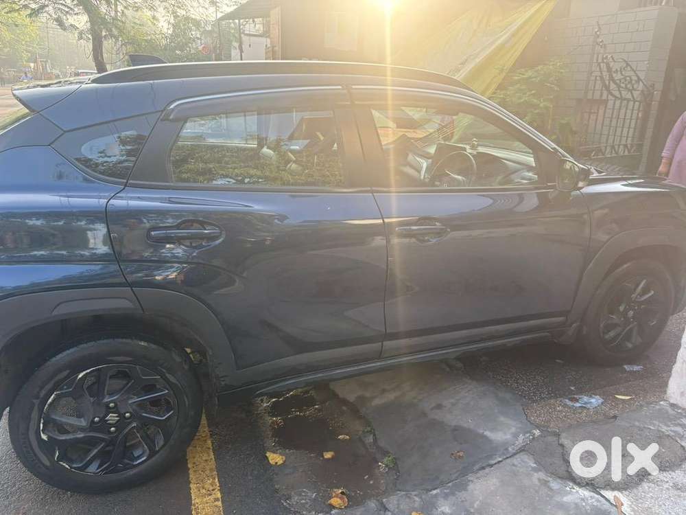 Maruti Suzuki Fronx 2023 Petrol Well Maintained With Cruise Control
