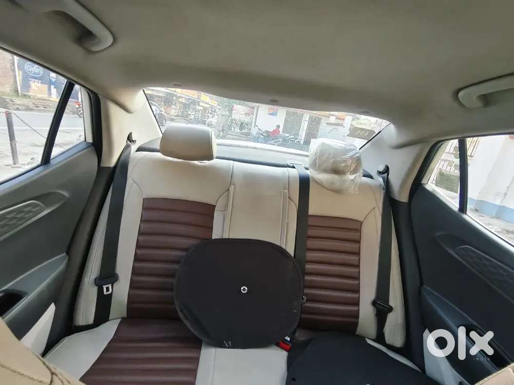 Hyundai Aura 1.2 Sx 2025 Cng
