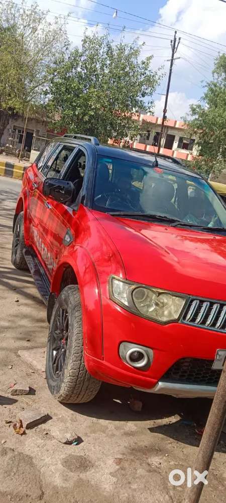 Mitsubishi Pajero Sport 2012 Diesel 114000 Km Driven