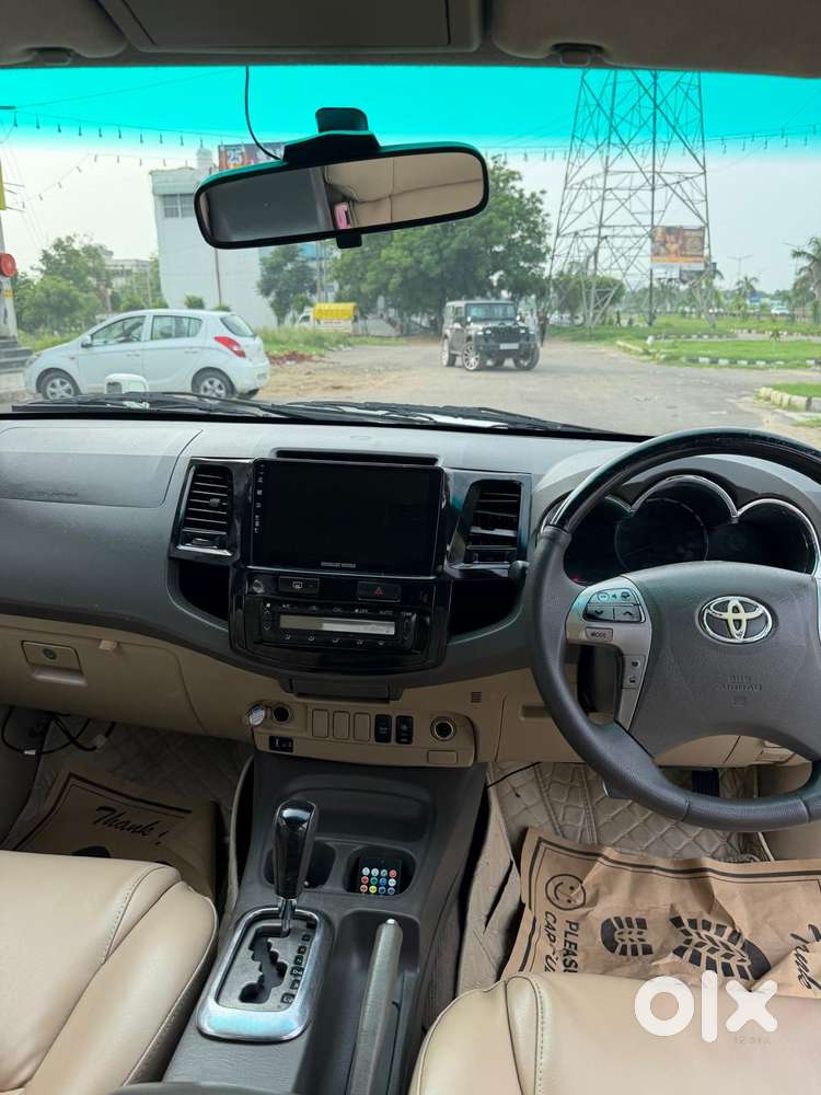 Toyota Fortuner 3.0 4x2 Automatic, 2013, Diesel