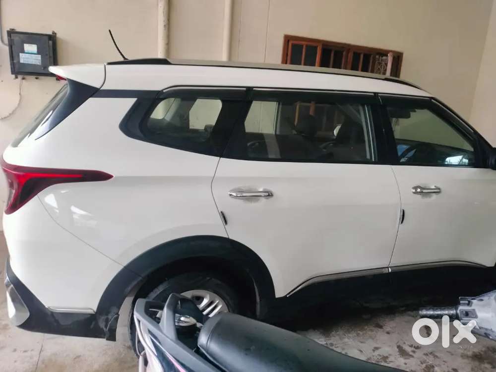 Kia Carens 1.5 Premium 2023