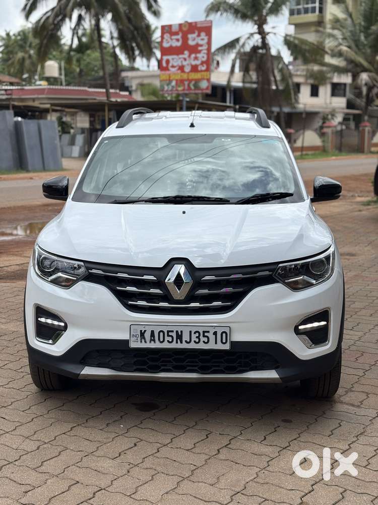 Renault Triber Rxz, 2023, Petrol