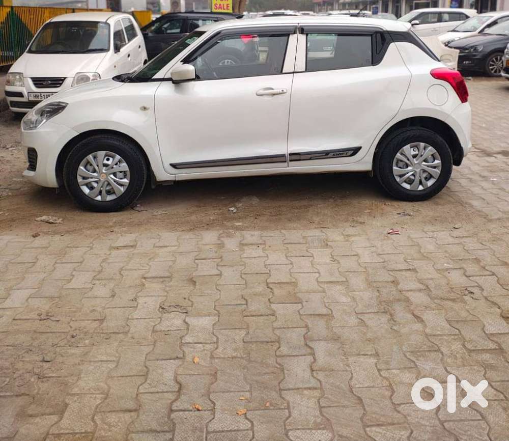 Maruti Suzuki Swift Lxi Optional-o, 2019, Petrol