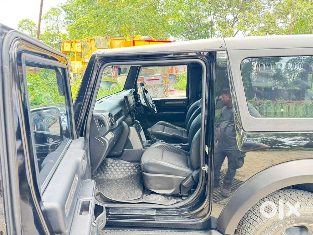 Mahindra Thar 2.0at Rwd Petrol 2024