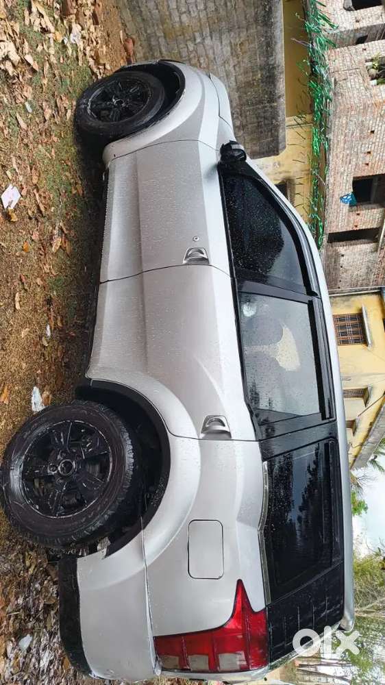 Mahindra Xuv500 2015 Diesel 100000 Km Driven
