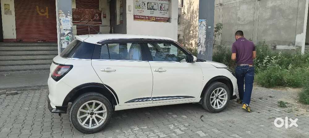 Swift Vxi (o) 2024