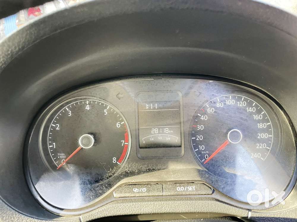 Volkswagen Vento 1.0 Highline Plus At, 2022, Petrol