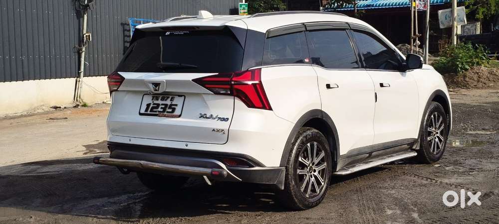 Mahindra Xuv700 2.2 Ax 7 Diesel Mt Luxury Pack Str, 2023, Diesel