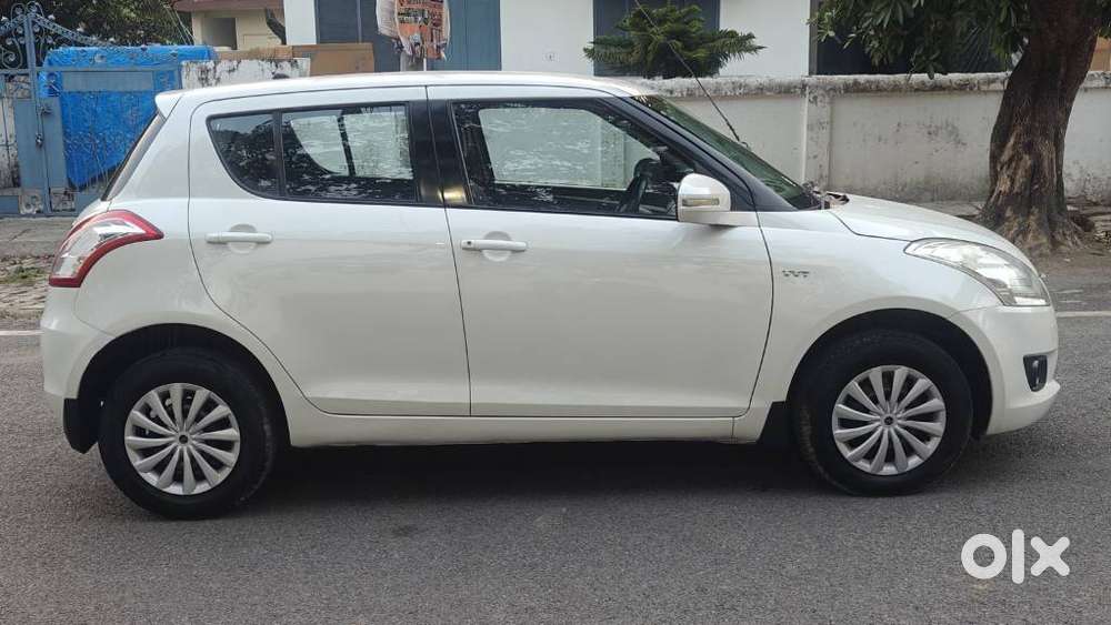 Maruti Suzuki Swift Vxi Optional, 2013, Petrol