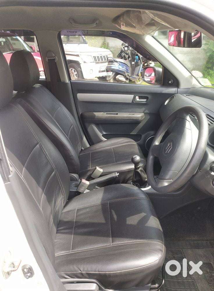 Maruti Suzuki Swift Vxi + Manual, 2010, Petrol