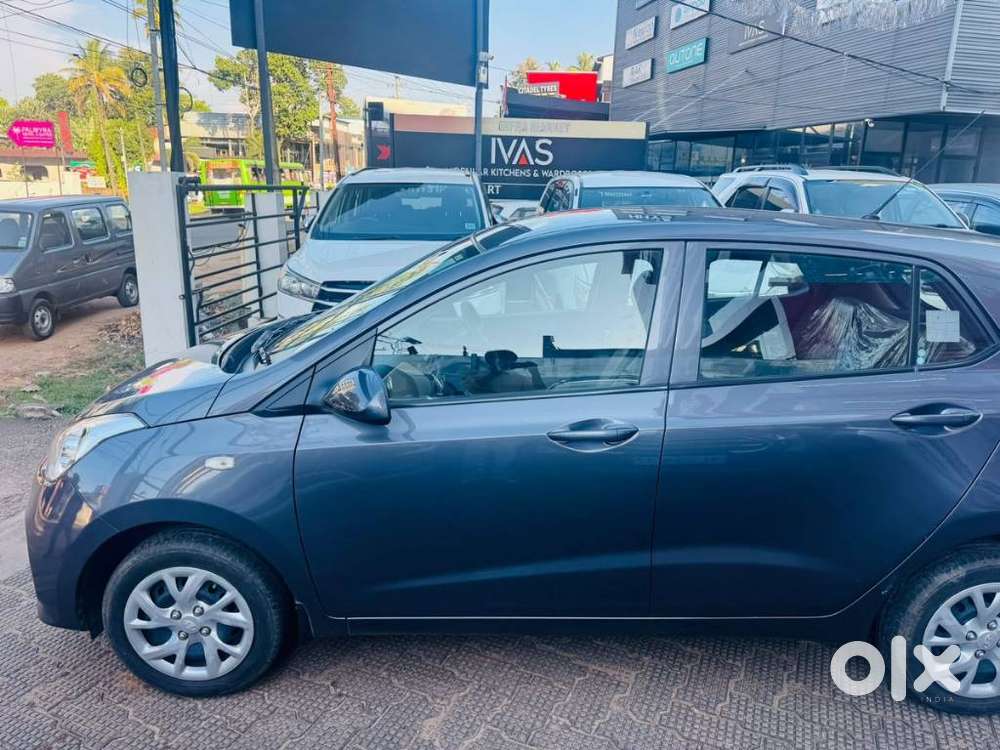 Hyundai Grand I10 Sportz Edition, 2017, Petrol