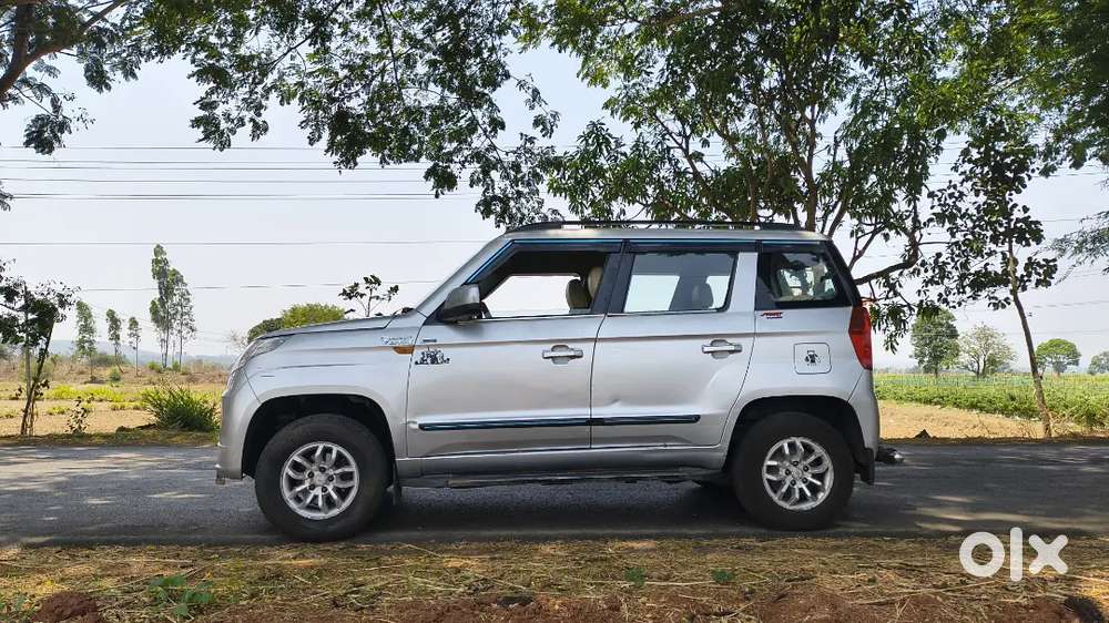 Mahindra Tuv 300 2015 Diesel Well Maintained