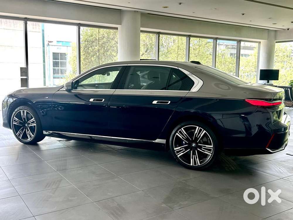 Bmw I7 M70 Xdrive, 2024, Electric