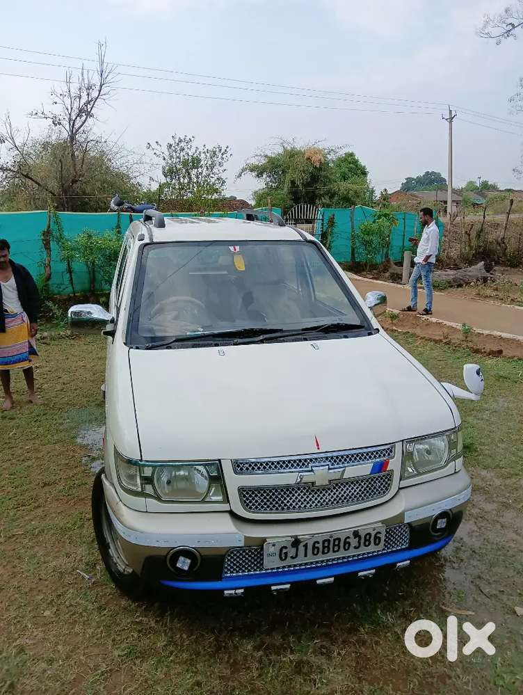 Chevrolet Tavera 2013 Model