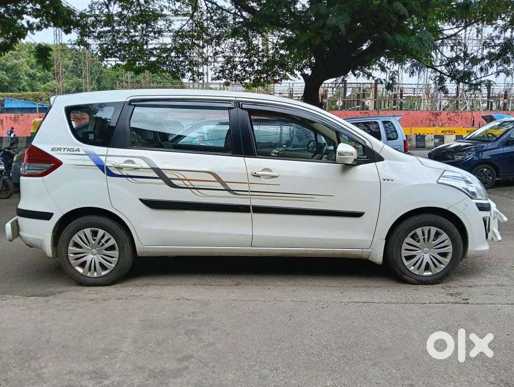 Maruti Suzuki Ertiga Vxi, 2012, Petrol