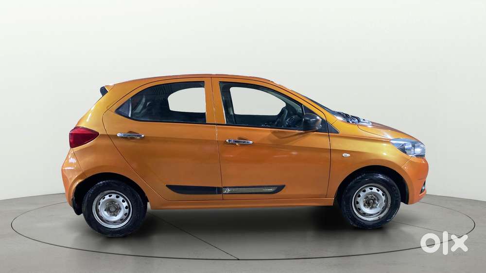 Tata Tiago 1.2 Revotron Xm, 2018, Petrol