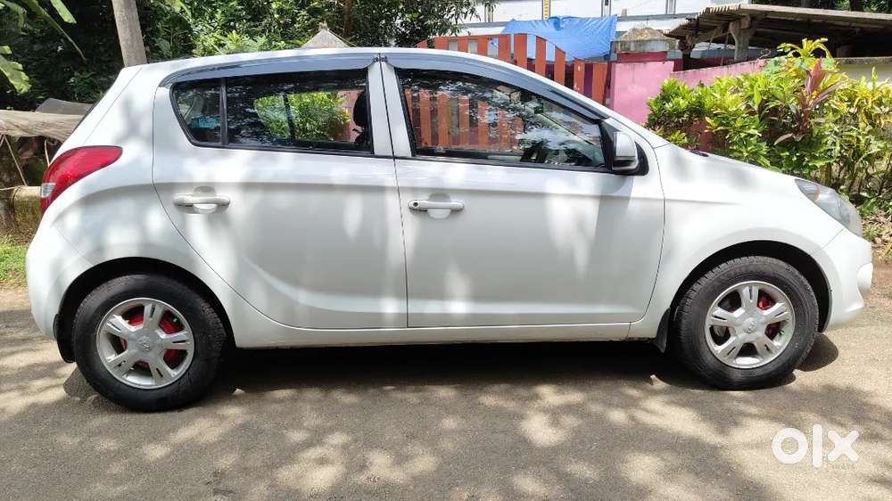Hyundai I20 2010 Variant Asta