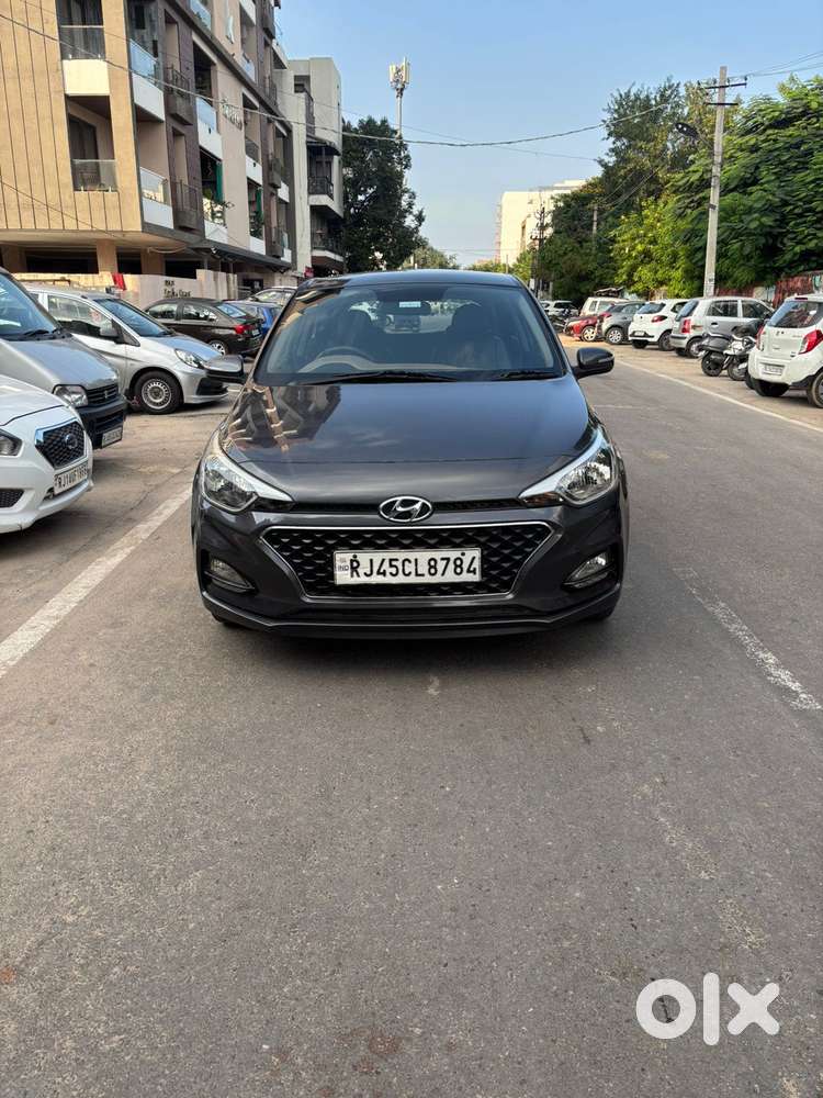 Hyundai I20 Sportz Plus, 2020, Petrol