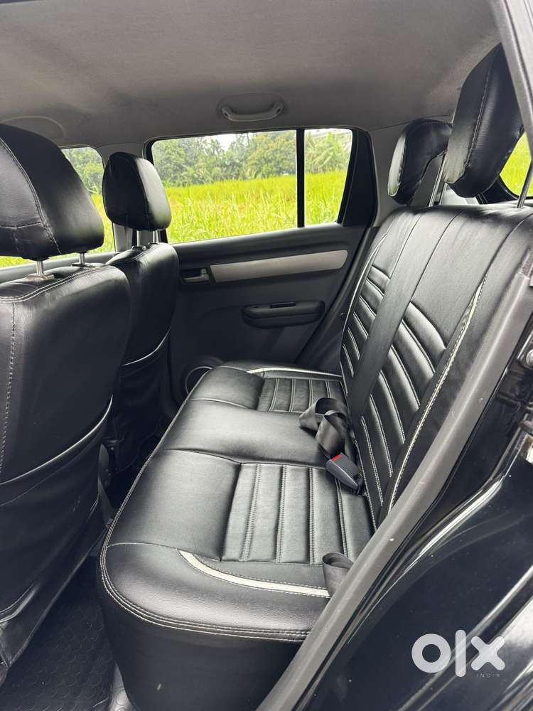 Maruti Suzuki Swift 1.3 Vxi, 2006, Petrol