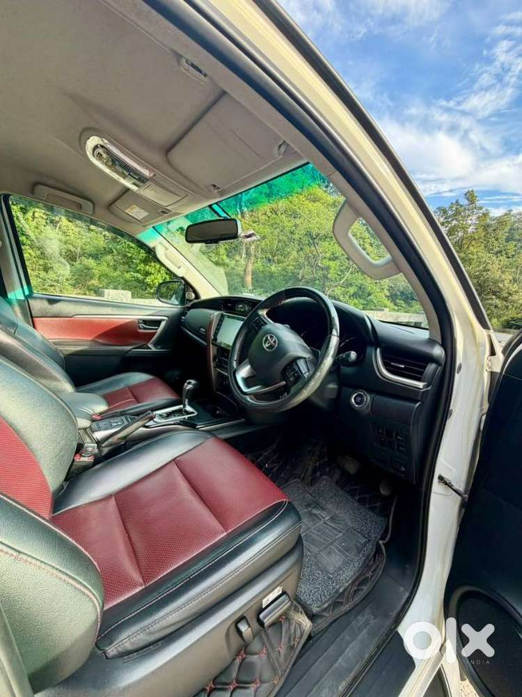 Toyota Fortuner Legender 4x2 At 2.8, 2023, Diesel