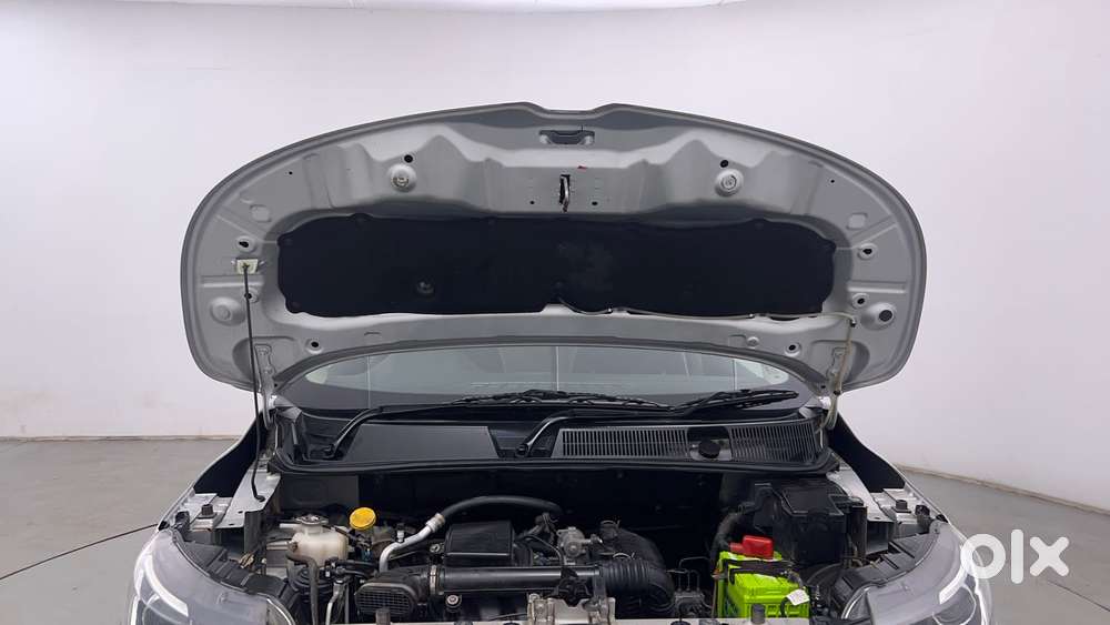 Renault Triber Rxl, 2021, Petrol