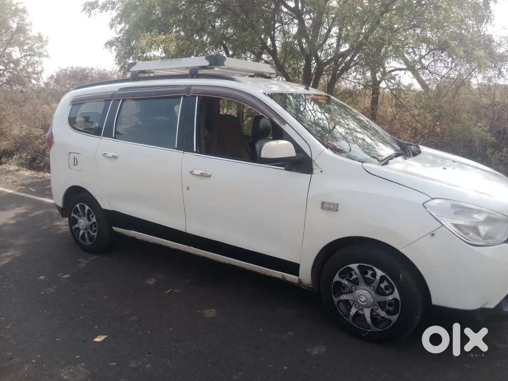 Renault Lodgy 2017 Diesel 250000 Km Driven