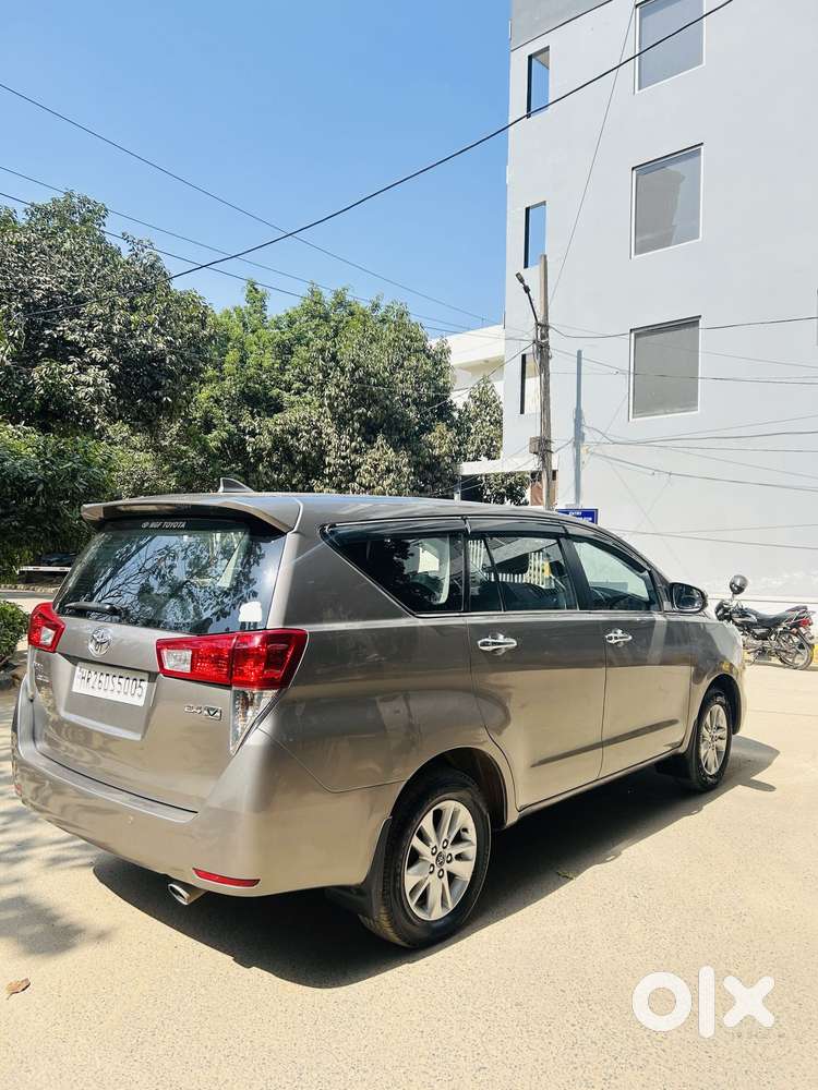 Toyota Innova Crysta 2.4 Vx Mt, 2018, Diesel