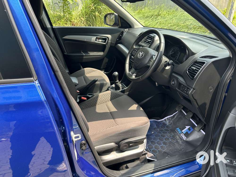 Toyota Urban Cruiser 1.5 Premium Grade Dual Tone Mt, 2021, Petrol